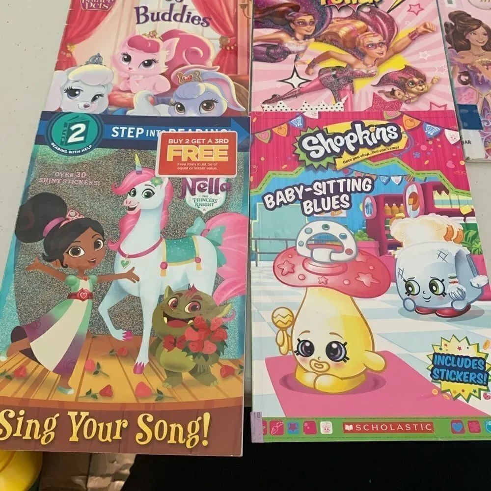 12  Girls Readers - Picture 6 of 6